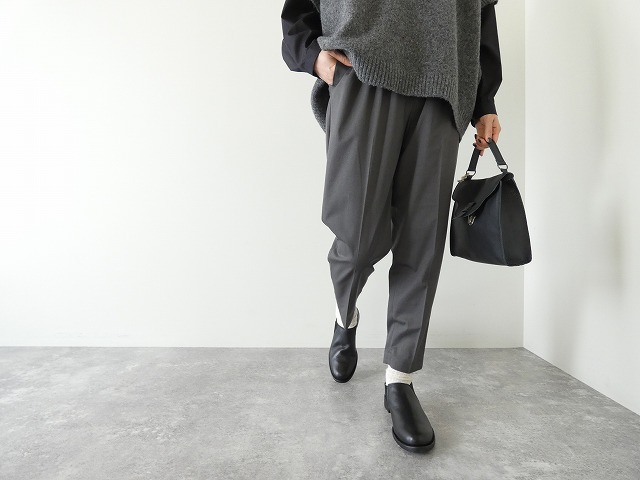 mizuiro ind(ミズイロインド) センタープレスパンツの商品画像1