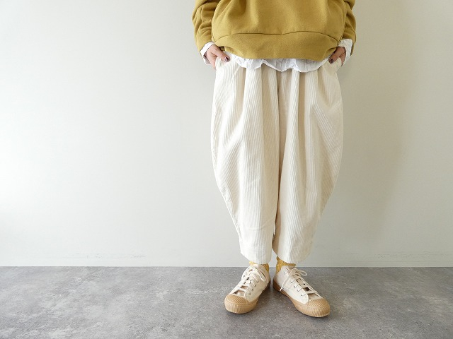 TANG(タング) 綿コーデュロイボリュームパンツの商品画像2