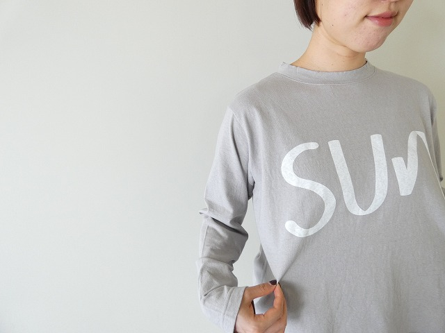 tumugu(ツムグ)  ラフィ天竺長袖プリントT「SUN」の商品画像5