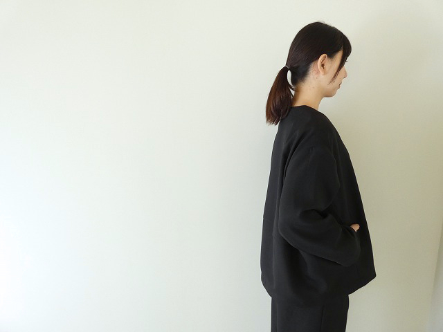 ichi(イチ) ポリエステルノーカラージャケットの商品画像7