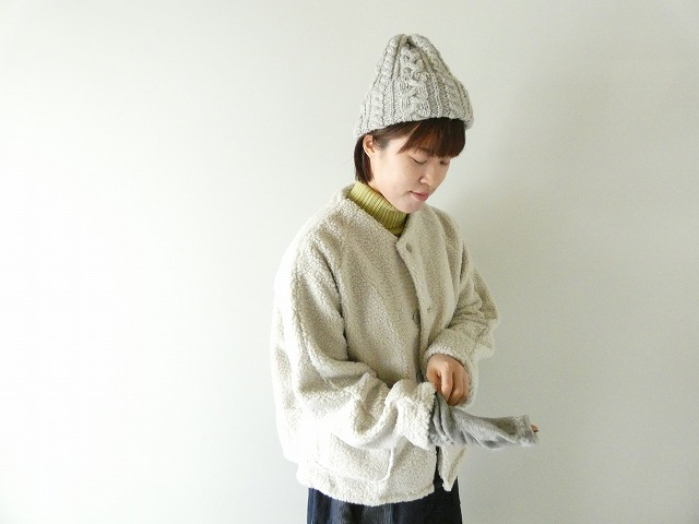 KAPITAL(キャピタル) 10GウールGIZAGIZAアームウォーマーの商品画像2