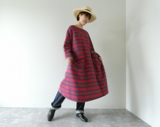 快晴堂(かいせいどう) Girl'sタータンチェック/リラクシンWork アルピーノポケット・クルーネックワンピースの商品画像8