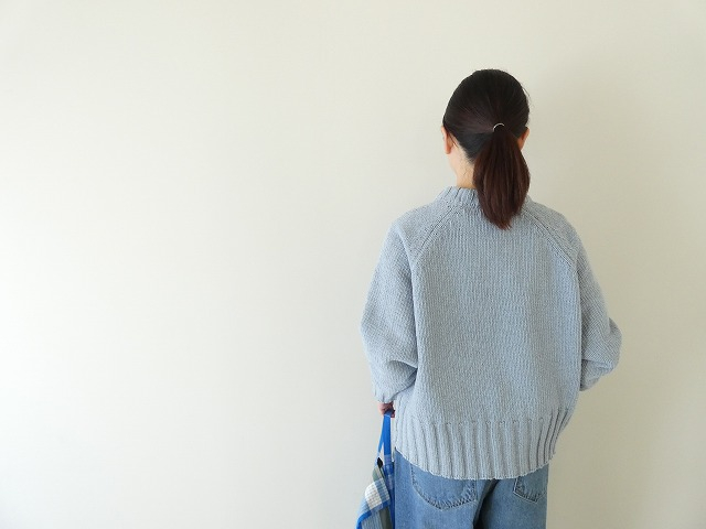 mao made(マオメイド) ざっくりローゲージクルーネックプルオーバーの商品画像7