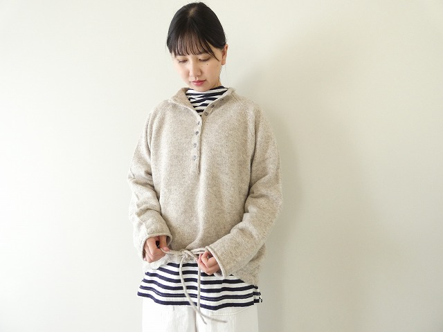 mao made(マオメイド) もちもちふんわりヤクフィール モックネックヘンリーネックプルオーバーの商品画像6