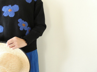 mao made(マオメイド) ちょい分厚め やわらかコットン　ざっくりお花刺繍プルオーバーの商品画像22