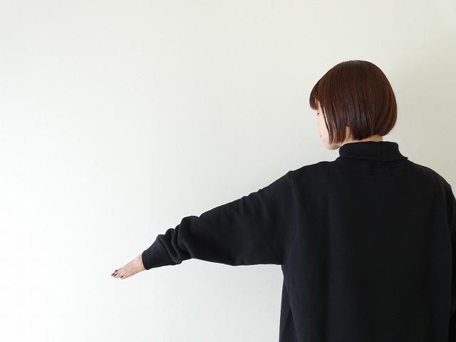 sabbatum(サバタム) サイドパネルリブタートルプルオーバーの商品画像6