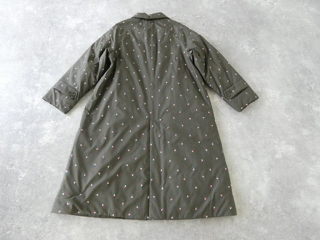 CHILD WOMAN(チャイルドウーマン) EVOダウン 小花刺繍ステンコートの商品画像13