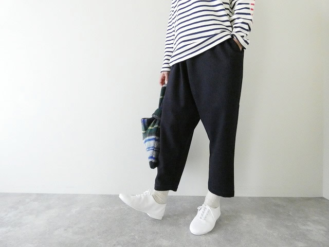 homspun(ホームスパン) パウダーフラノギャザーパンツの商品画像1