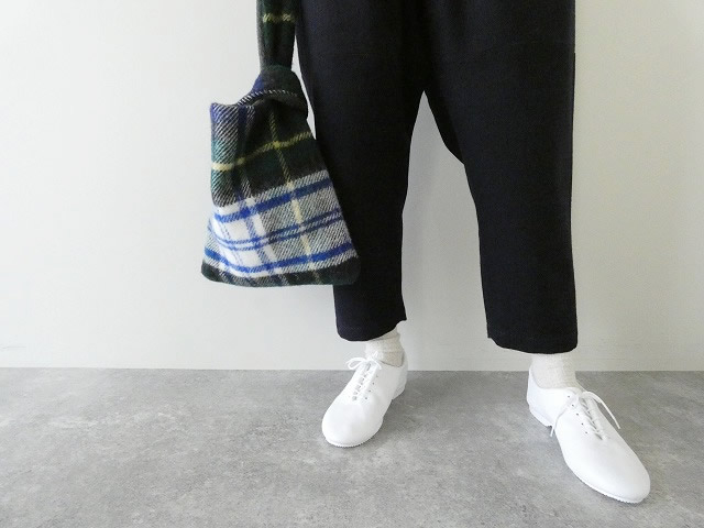 homspun(ホームスパン) パウダーフラノギャザーパンツの商品画像3