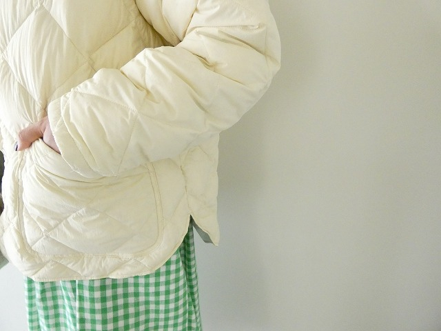 NATURAL LAUNDRY(ナチュラルランドリー) ナイロンダウンリバーシブルスタンドジャケットの商品画像3