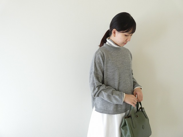 mao made(マオメイド) ちらり配色ポケット付ワイドプルオーバーの商品画像2