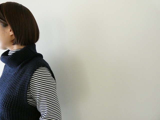 mizuiro ind(ミズイロインド) ワッフルハイネックベストの商品画像3