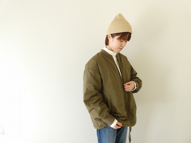 prit(プリット) ナイロンタッサーオニオンキルト　ZIPショートブルゾンの商品画像5