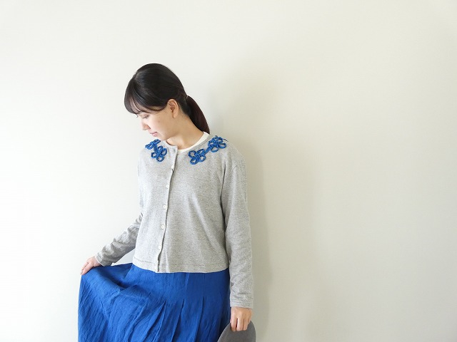 bulle de savon(ビュルデサボン) くるくるはなテープ刺繍 カーディガンの商品画像1