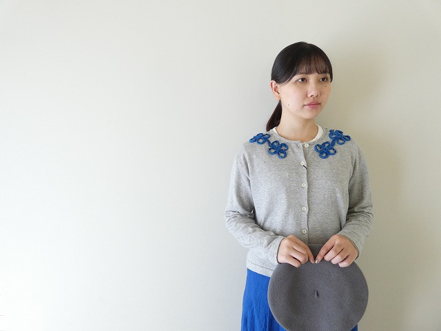 bulle de savon(ビュルデサボン) くるくるはなテープ刺繍 カーディガンの商品画像2