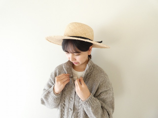 Hands of creation(ハンズオブクリエイション) ペルーのローゲージニット家庭機細ケーブルカーディガンの商品画像16