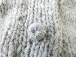 Hands of creation(ハンズオブクリエイション) ペルーのローゲージニット家庭機細ケーブルカーディガンの商品画像46