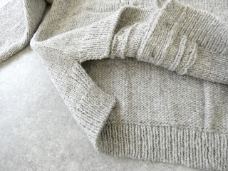 Hands of creation(ハンズオブクリエイション) ペルーのローゲージニット家庭機細ケーブルカーディガンの商品画像49