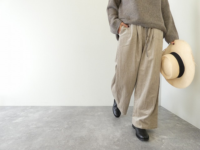 ina(イナ) サッカー8Wコール天フロント紐付きパンツの商品画像1