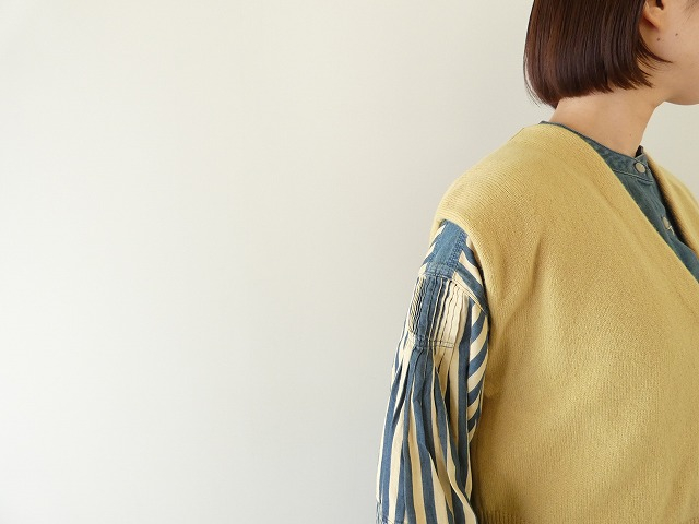 NARU タスマニアラムクロップドカーディーベストの商品画像2