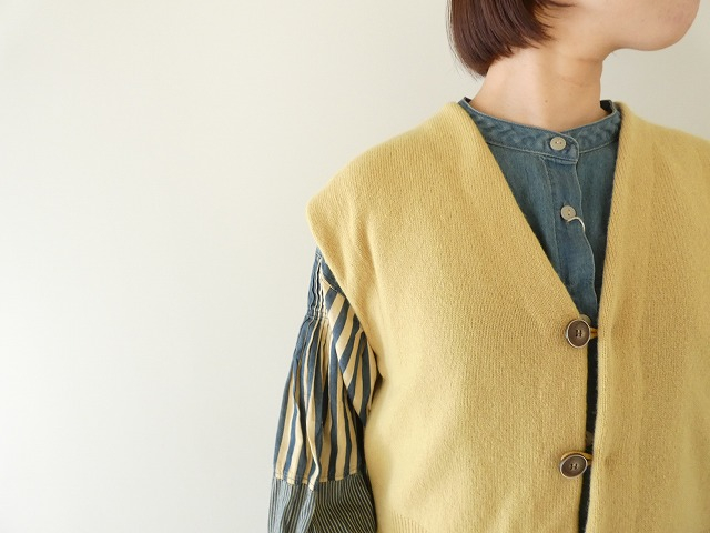 NARU タスマニアラムクロップドカーディーベストの商品画像4