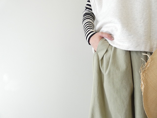 l’atelier du savon(アトリエドゥサボン) 21Wシャツコールタックスカートの商品画像2