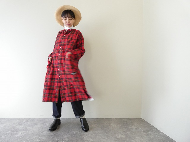 快晴堂(かいせいどう) タータンフォーエバー Wideスタンド衿&ギャザーワンピースの商品画像1