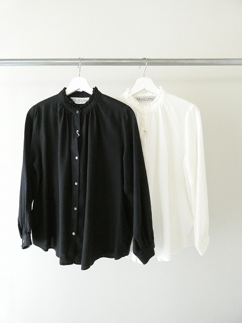 MidiUmi(ミディウミ) フリルカラーギャザーネックシャツの商品画像8