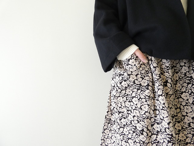 R&D.M(オールドマンズテーラー) WILD BERRY POCKET SKIRTの商品画像2