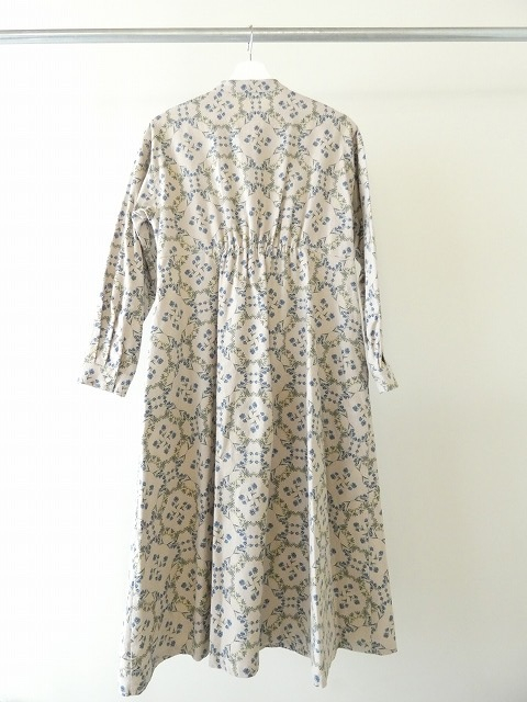 PK ブルーフラワーのバンドカラーワンピースの商品画像12