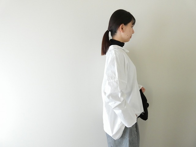 homspun(ホームスパン) バルキーシーチング薄手フリルプルオーバーブラウスの商品画像8