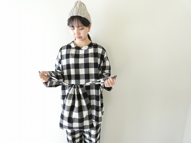 homspun(ホームスパン) ブロックチェックプルオーバー上下セットの商品画像2