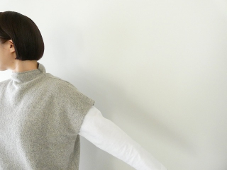 evam eva(エヴァムエヴァ) boucle yarn vestの商品画像22