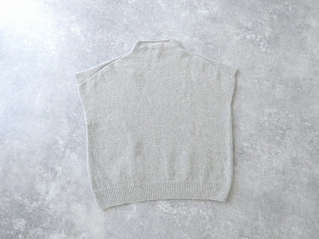 evam eva(エヴァムエヴァ) boucle yarn vestの商品画像10