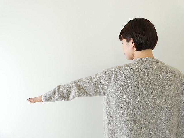 evam eva(エヴァムエヴァ) boucle yarn raglan pulloverの商品画像7