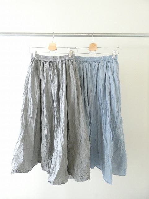 MidiUmi(ミディウミ) シャンブレーギャザースカートの商品画像2