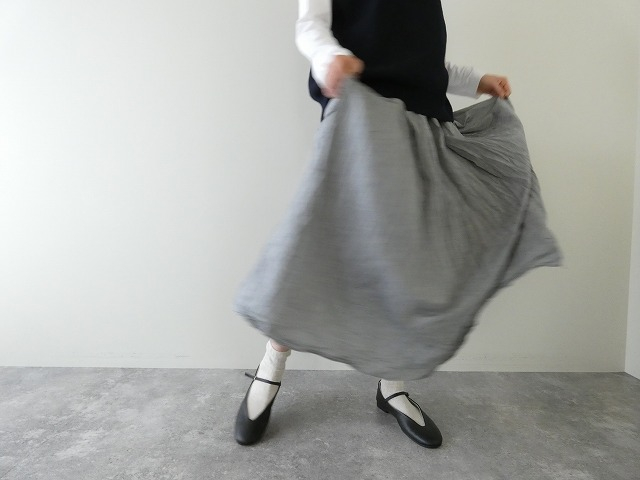 MidiUmi(ミディウミ) シャンブレーギャザースカートの商品画像5