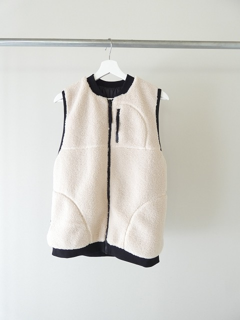 vb ボアナイロンリバーシブルベストの商品画像3