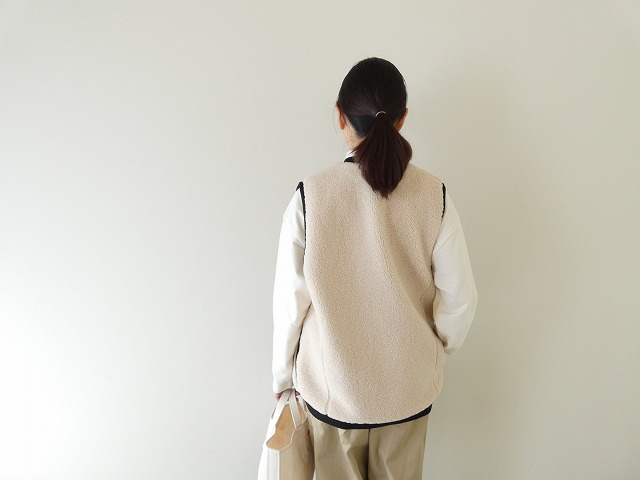 vb ボアナイロンリバーシブルベストの商品画像4