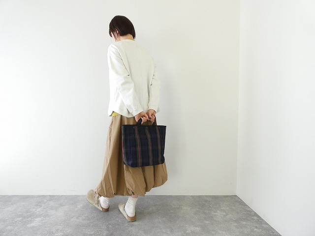 BLUE LAKE MARKET(ブルーレイクマーケット) AZUMA裏毛シームポケットプルオーバーの商品画像1