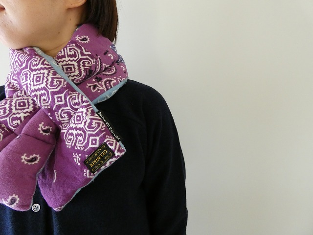 KAPITAL(キャピタル) ネルバンダナプリントリバーシブルKESAマフラーの商品画像1