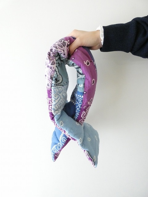 KAPITAL(キャピタル) ネルバンダナプリントリバーシブルKESAマフラーの商品画像4