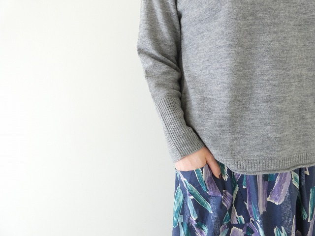 mao made(マオメイド) メリノウール 2WAYくるみボタンプルオーバーの商品画像5