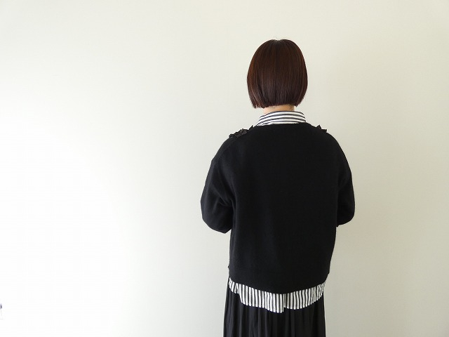 mao made(マオメイド) ディヘアアンゴラフリルクルーネックカーディガンの商品画像8