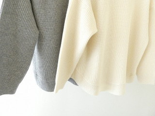 sabbatum(サバタム) メリノスラム畦編みヘムラウンドプルオーバーの商品画像19