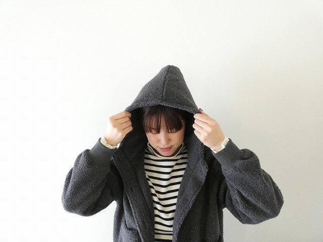 BLUE LAKE MARKET(ブルーレイクマーケット) シープボアフロントボタンパーカーの商品画像9