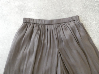 DONEEYU(ドニーユ) 割繊パウダーサテンギャザースカンツの商品画像24