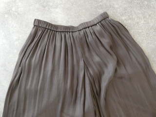 DONEEYU(ドニーユ) 割繊パウダーサテンギャザースカンツの商品画像28