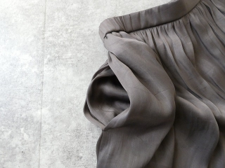 DONEEYU(ドニーユ) 割繊パウダーサテンギャザースカンツの商品画像30