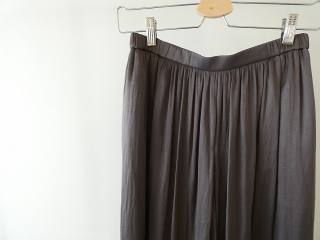 DONEEYU(ドニーユ) 割繊パウダーサテンギャザースカンツの商品画像31